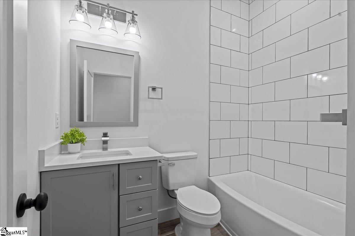 208 Forest Street Greer, SC 29650 - Photo 7 of 31