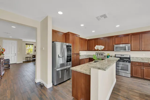 $655,000 | 17099 Campos Drive, Esparto, CA 95627