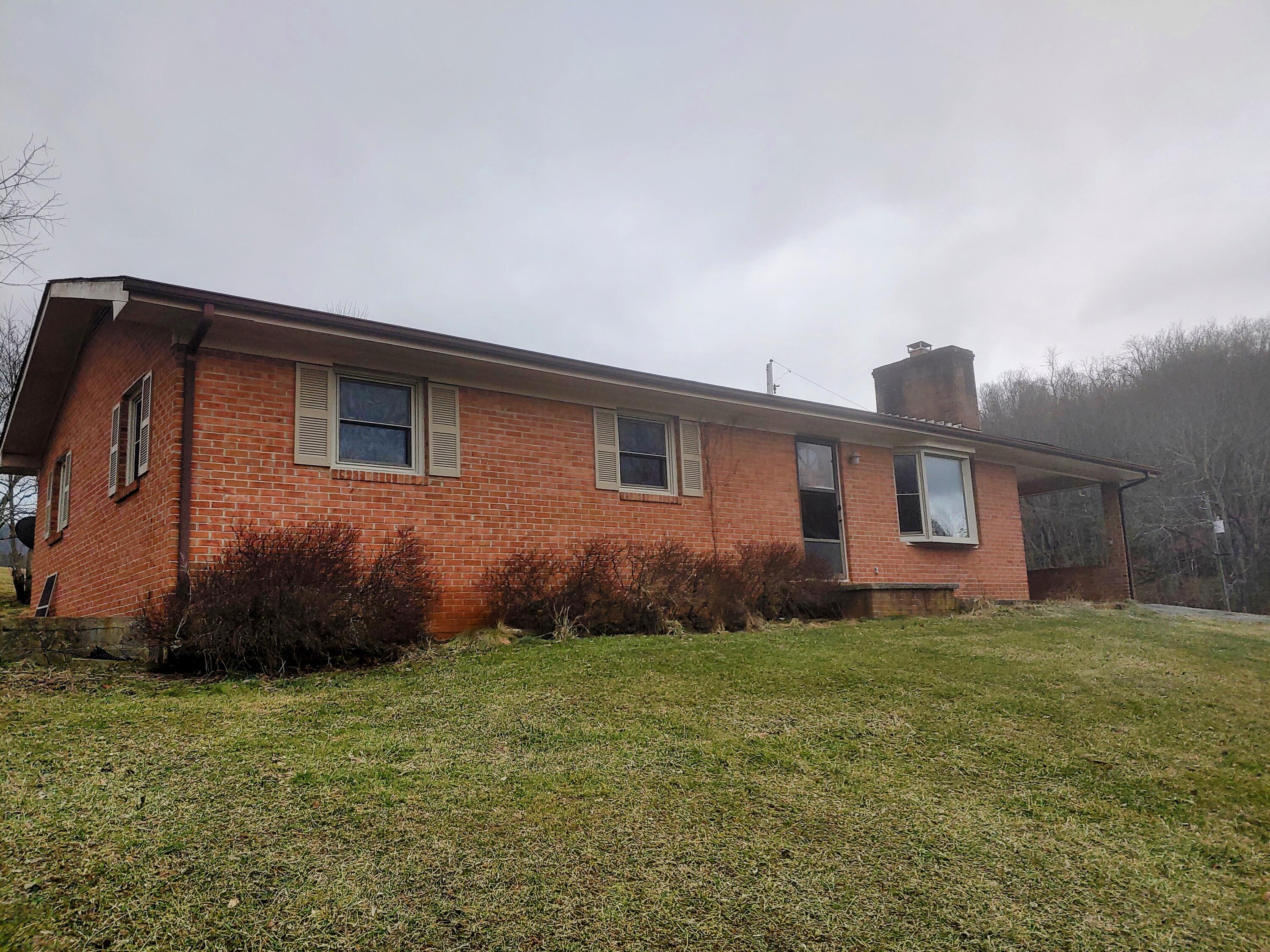 133 Springdale Road Pearisburg, VA 24134 - Photo 14 of 15 14