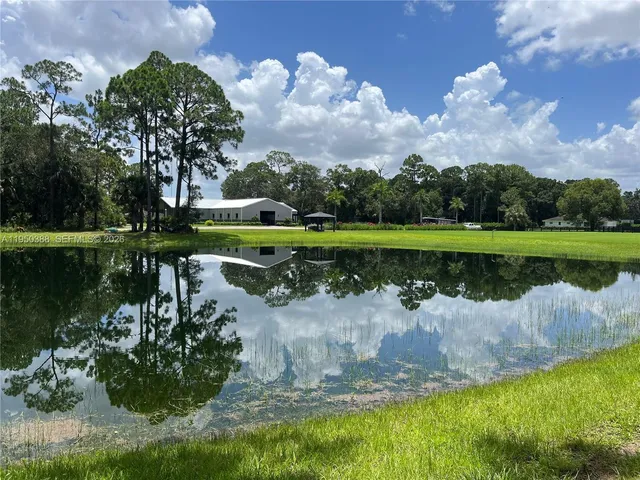 $5,300,000 | Loxahatchee Groves, Loxahatchee, FL 33470