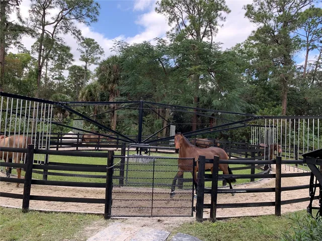 $5,300,000 | Loxahatchee Groves, Loxahatchee, FL 33470