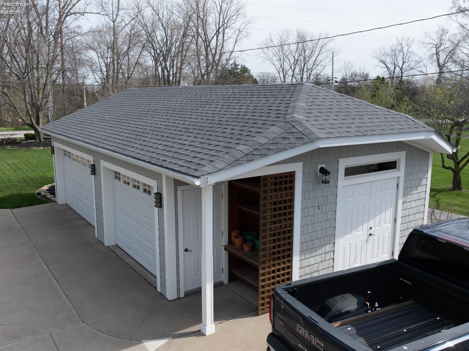 2655 East Sand Road Port Clinton, OH 43452 - Photo 31 of 42 Gallery Image 31