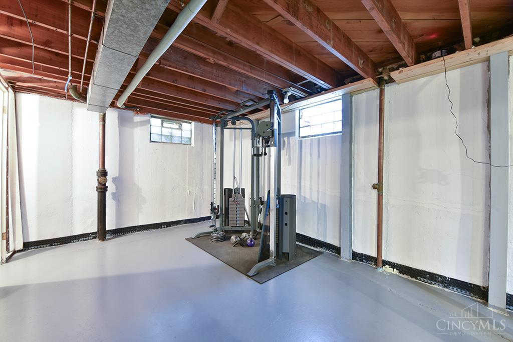 808 Asbury Road Cincinnati, OH 45255 - Photo 23 of 28 Gallery Image 23