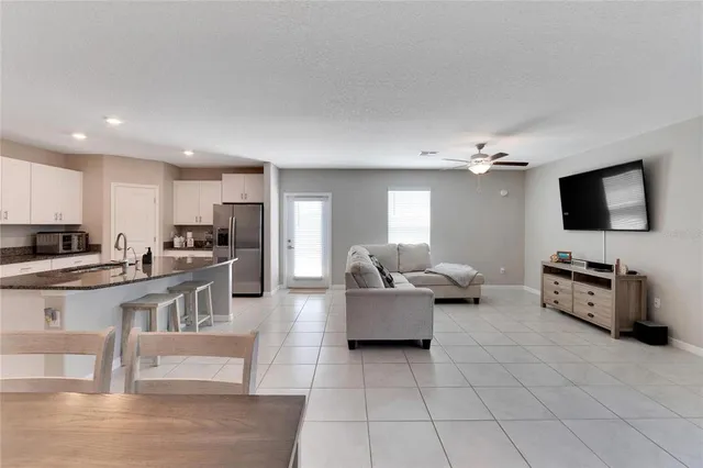 $2,700 | 3107 Oyster Cv Street, Wimauma, FL 33598