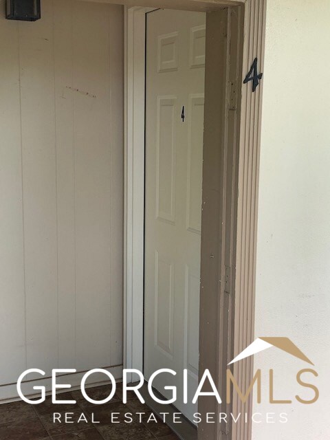 471 Gainesville Highway, Unit 4 Winder, GA 30680 - Photo 1 of 1
