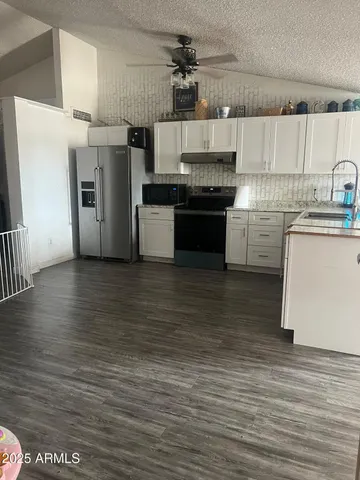 $2,500 | 6901 West Monterey Way, Phoenix, AZ 85033