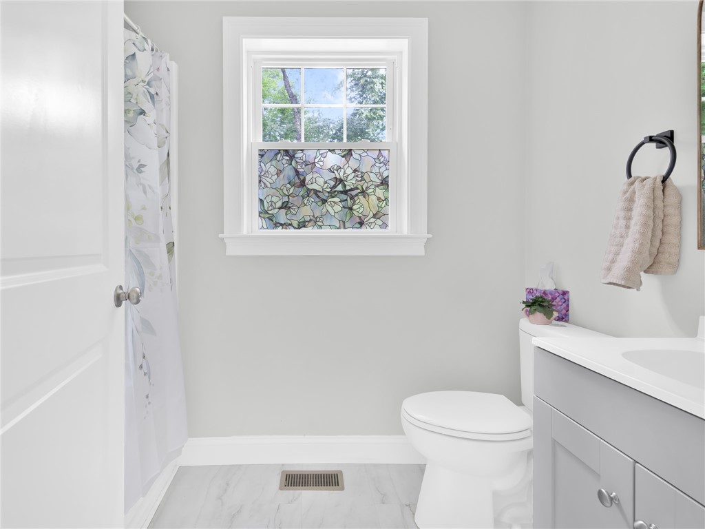124 Mt Pleasant Road North Smithfield, RI 02896 - Photo 14 of 23 Gallery Image 14