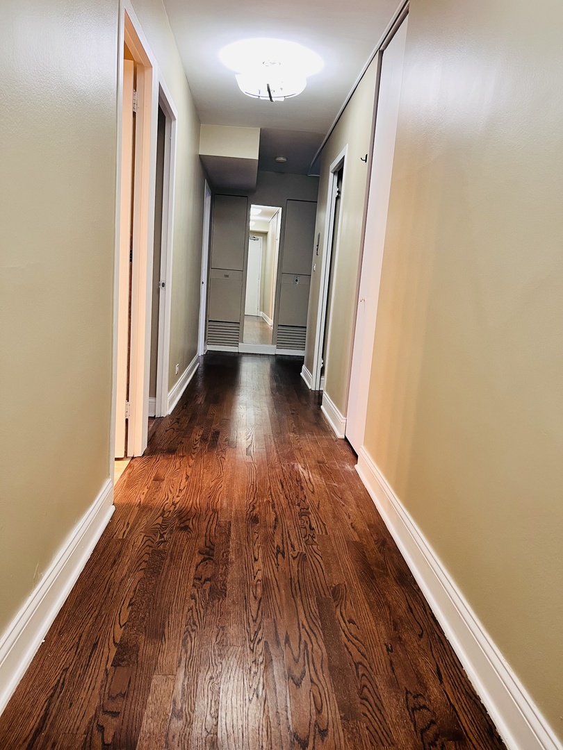 6301 North Sheridan Road, Unit 7O Chicago, IL 60660 - Photo 25 of 43