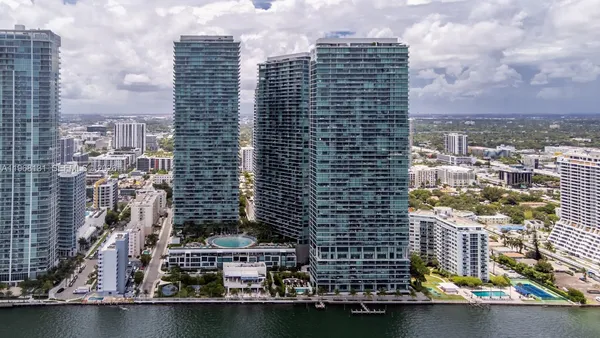 $26,500 | 480 Northeast 31st Street, Unit PH5001, Miami, FL 33137