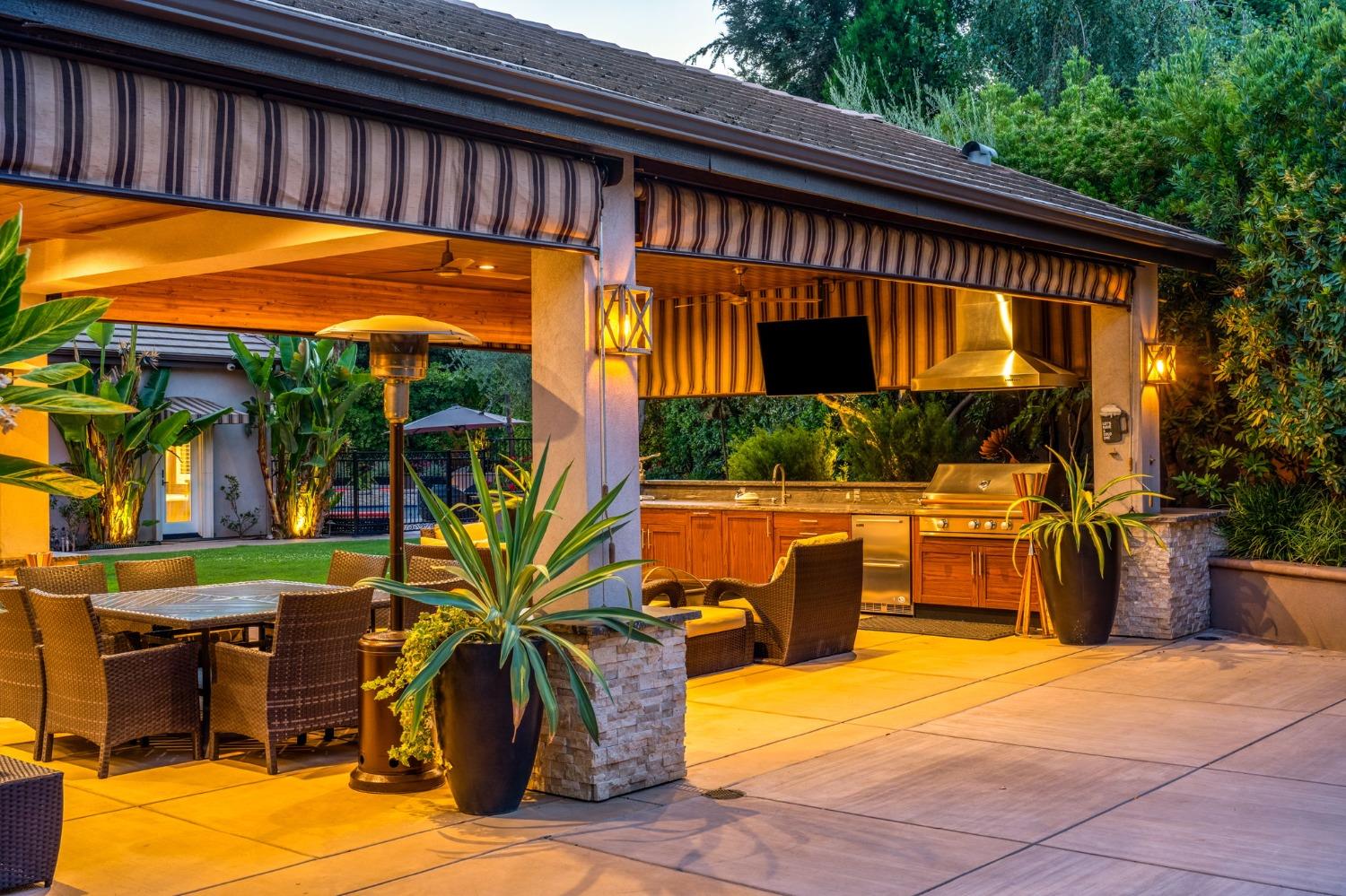 415 Heritage Avenue Clovis, CA 93619 - Photo 29 of 56 a view of swimming pool with patio