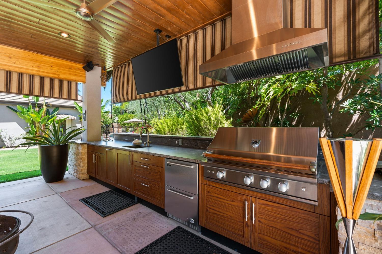 415 Heritage Avenue Clovis, CA 93619 - Photo 46 of 56