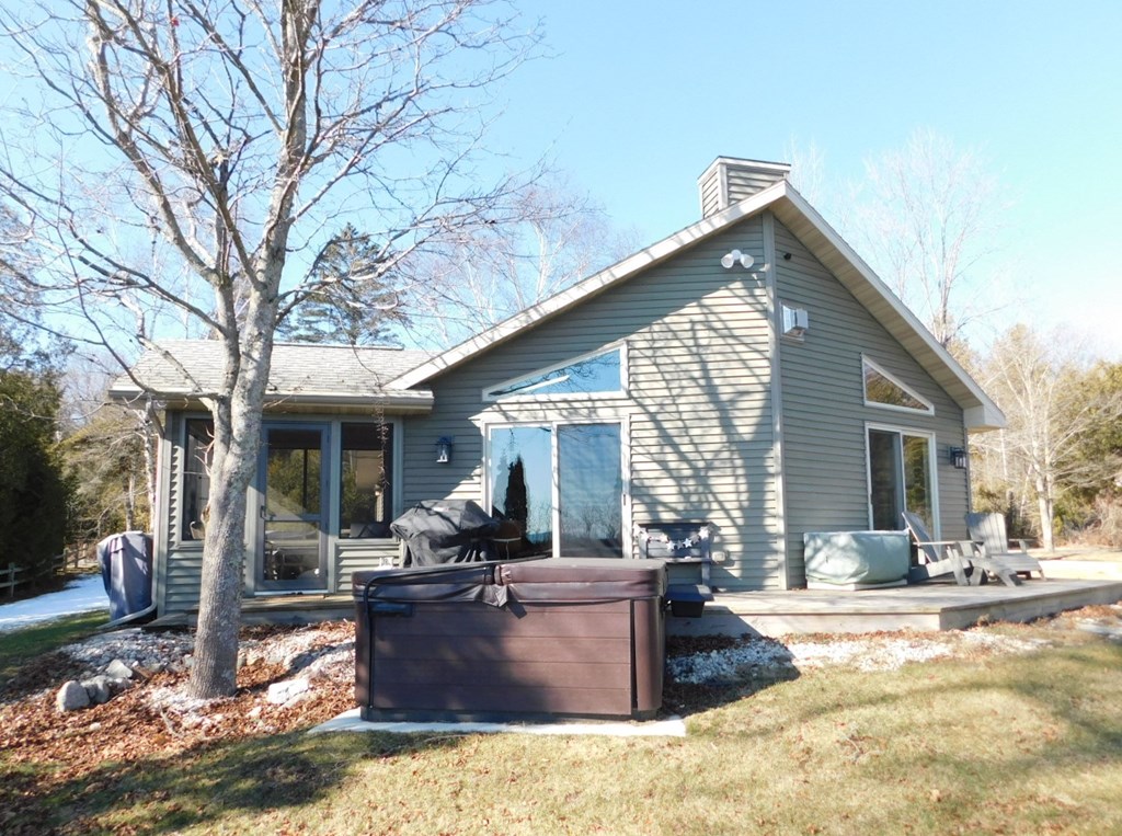 158 Clar Lin Road Algoma, WI 54201 - Photo 49 of 59