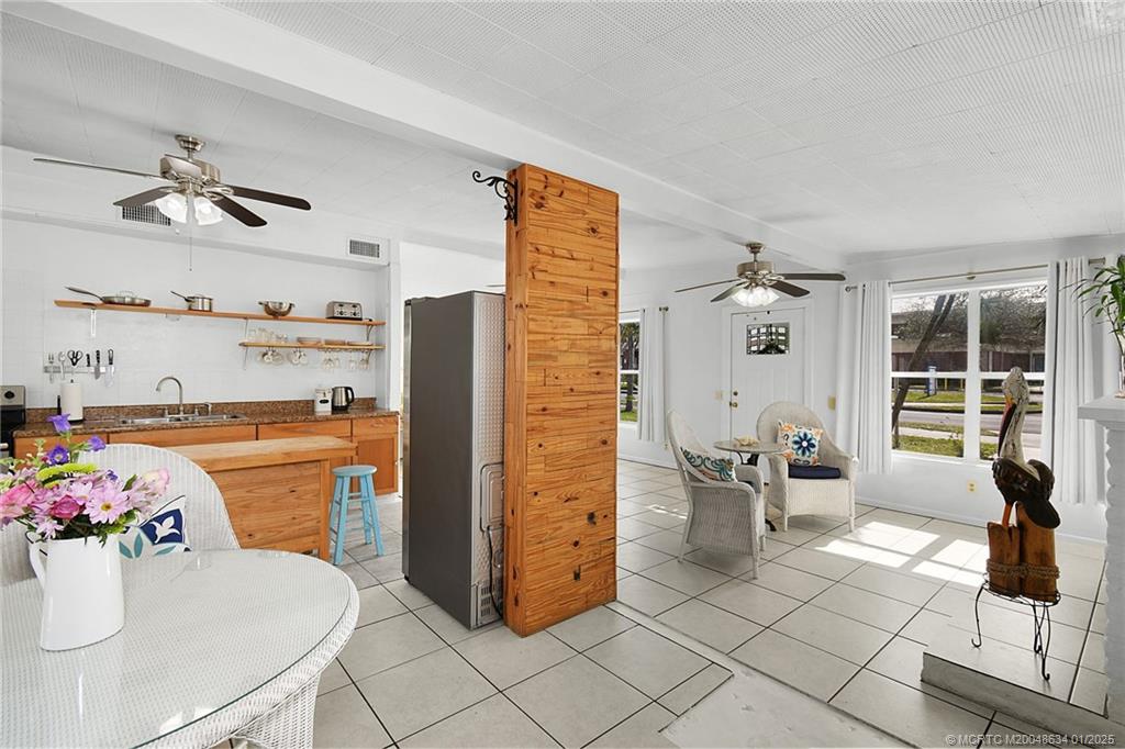 1013 Southeast 10th Street Stuart, FL 34996 - Photo 17 of 45