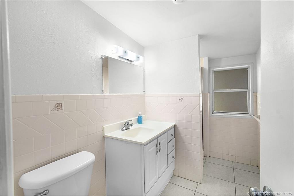 1013 Southeast 10th Street Stuart, FL 34996 - Photo 32 of 45