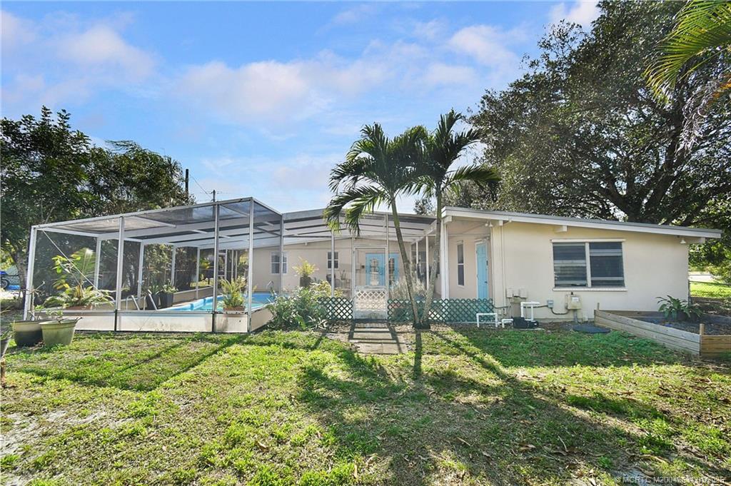1013 Southeast 10th Street Stuart, FL 34996 - Photo 38 of 45