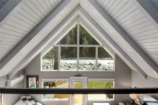 $750,000 | 9909 353rd Drive Northeast, Granite Falls, WA 98252