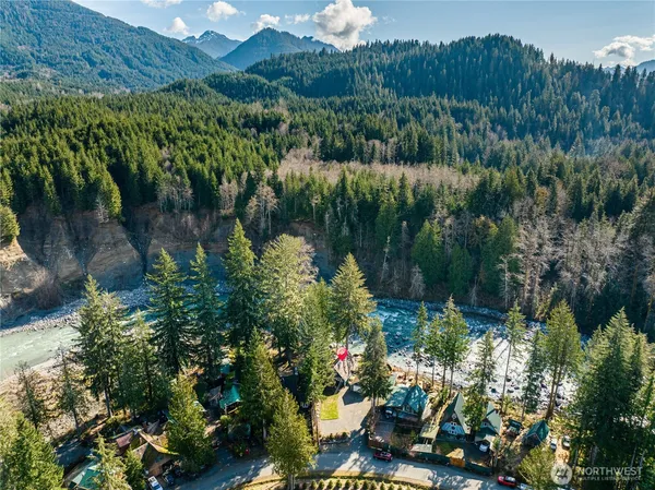 $750,000 | 9909 353rd Drive Northeast, Granite Falls, WA 98252