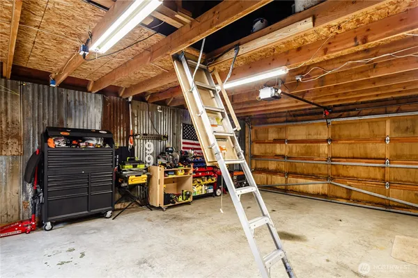 $750,000 | 9909 353rd Drive Northeast, Granite Falls, WA 98252