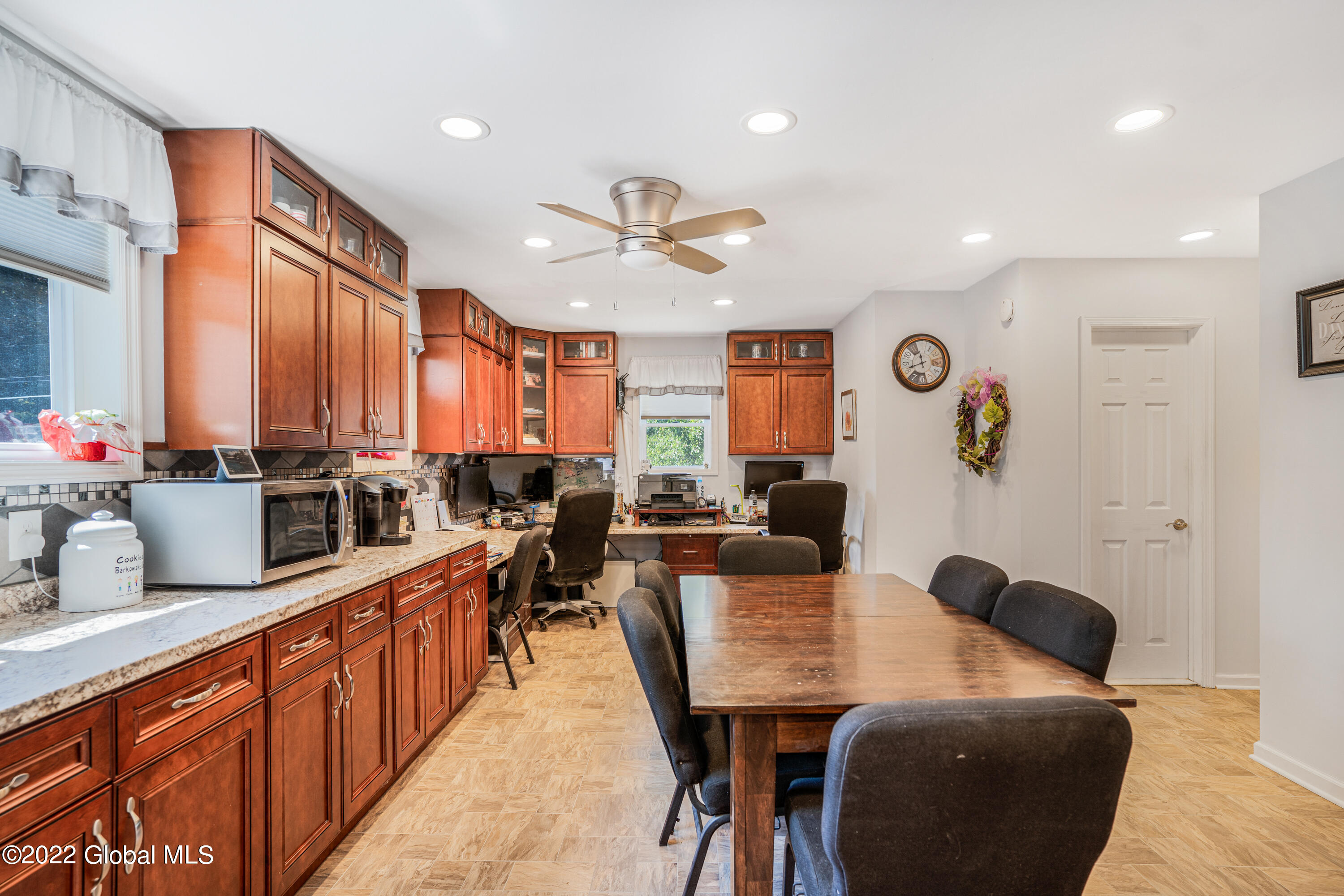 2122 Van Wormer Road Schenectady, NY 12303 - Photo 11 of 26 EMO05327