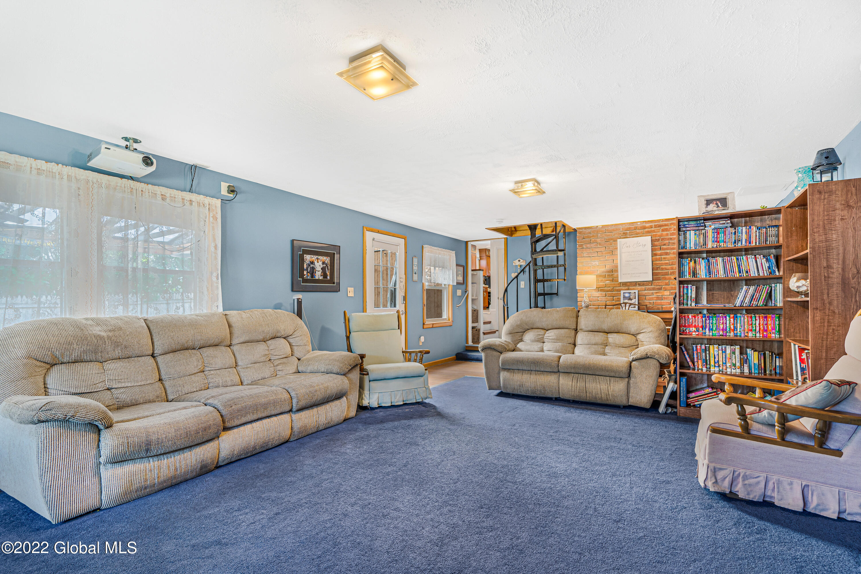 2122 Van Wormer Road Schenectady, NY 12303 - Photo 13 of 26 EMO05267