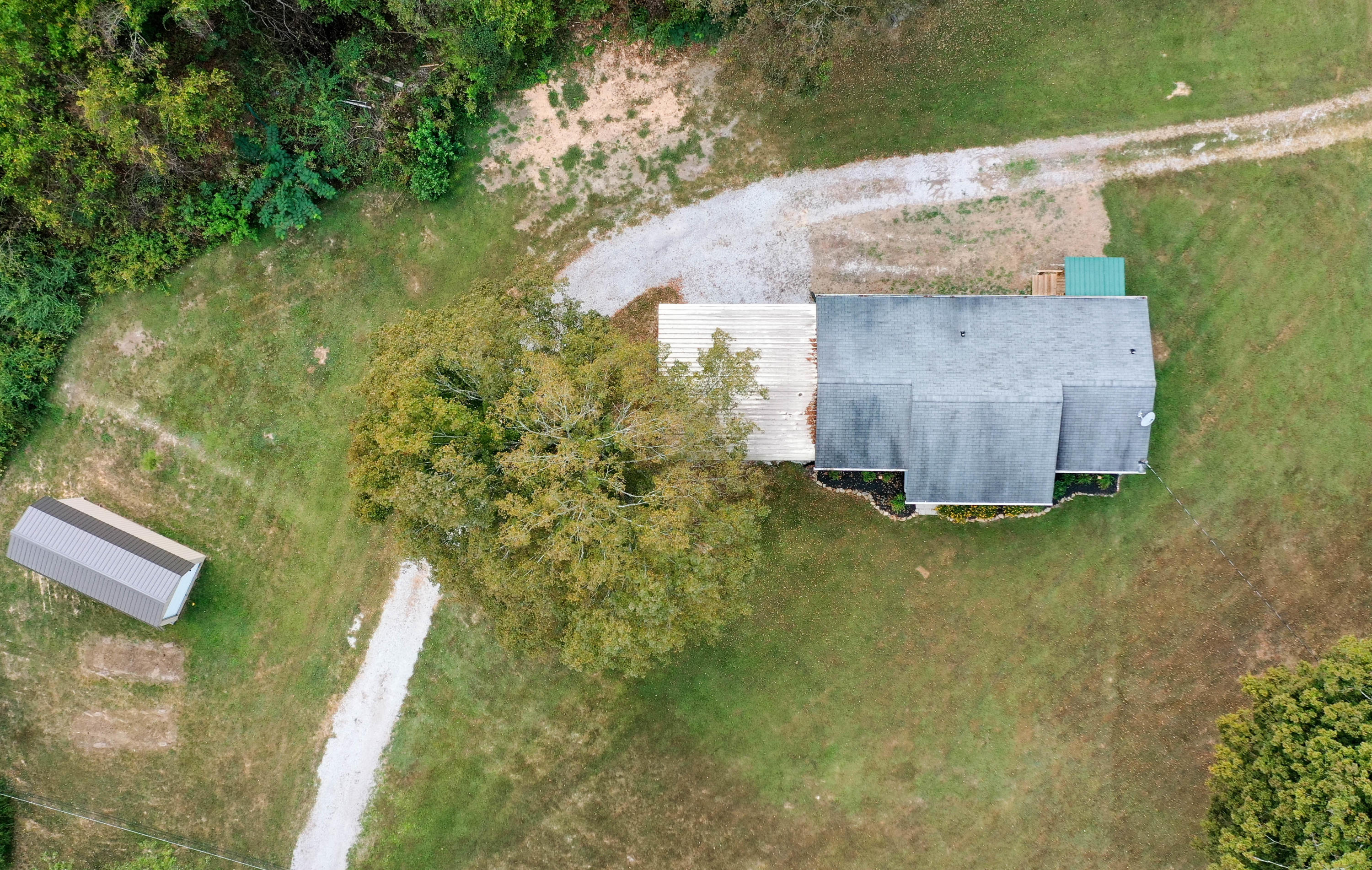 359-363 Offutt Spur Road Rocky Top, TN 37769 - Photo 2 of 22 DJI_0964
