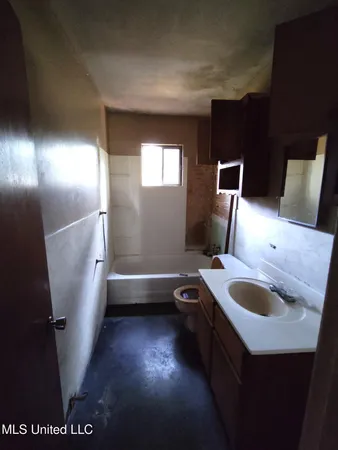 $9,430 | 110 Claiborne Street, Port Gibson, MS 39150