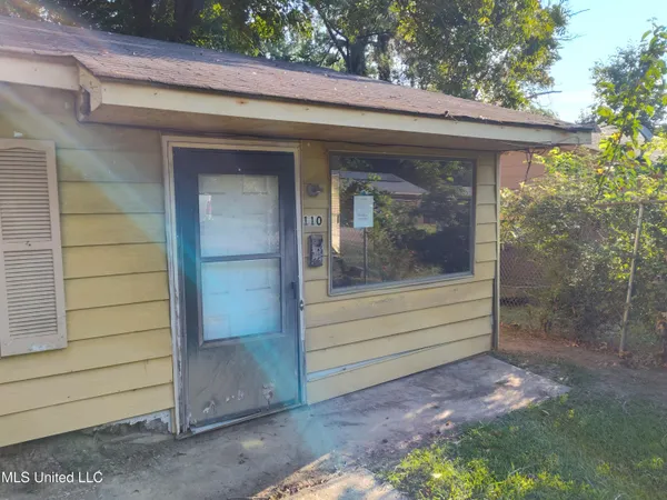 $9,430 | 110 Claiborne Street, Port Gibson, MS 39150
