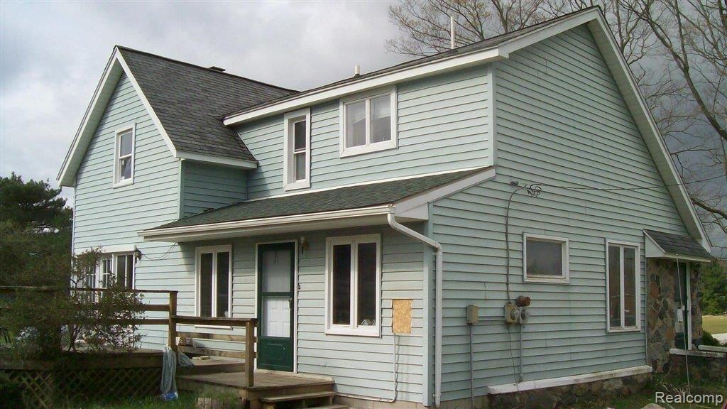 3630 Cribbins Road North Street, MI 48049 - Photo 3 of 5 7091241070 Rear view.jpg
