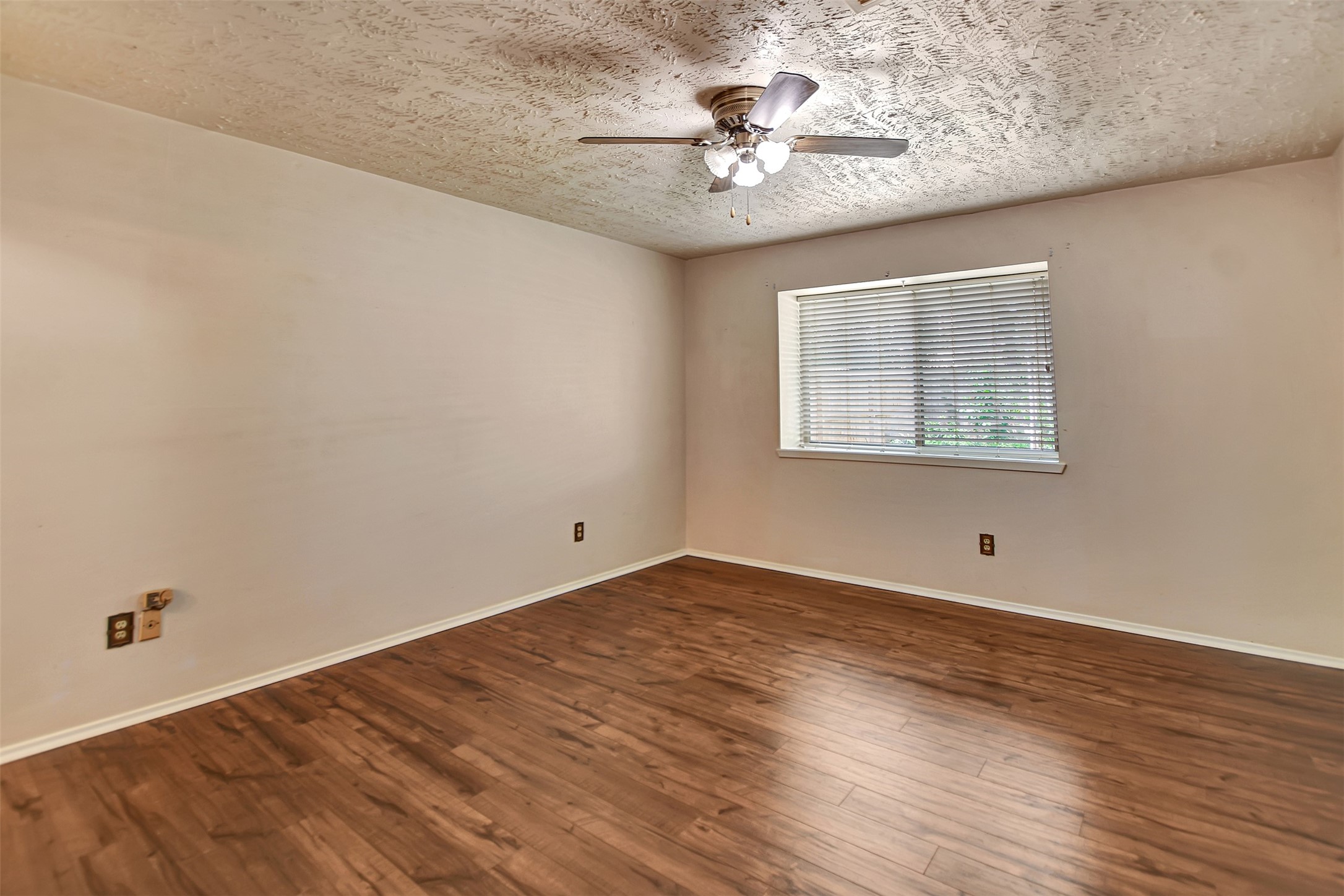 17327 Thorhill Street Spring, TX 77379 - Photo 19 of 44