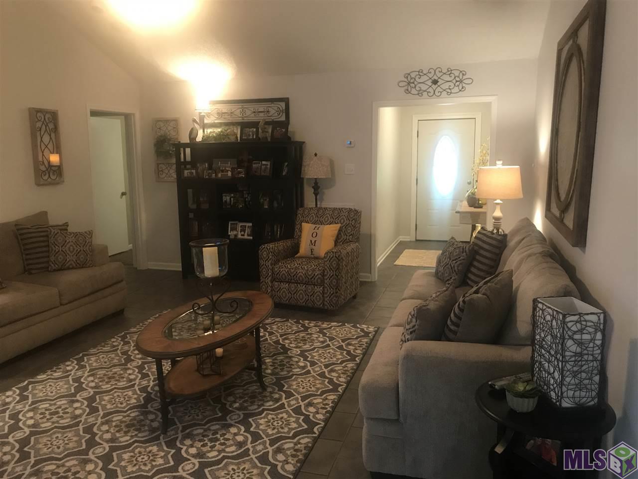 6037 Hickory Ridge Boulevard Baton Rouge, LA 70817 - Photo 4 of 11 Gallery Image 4