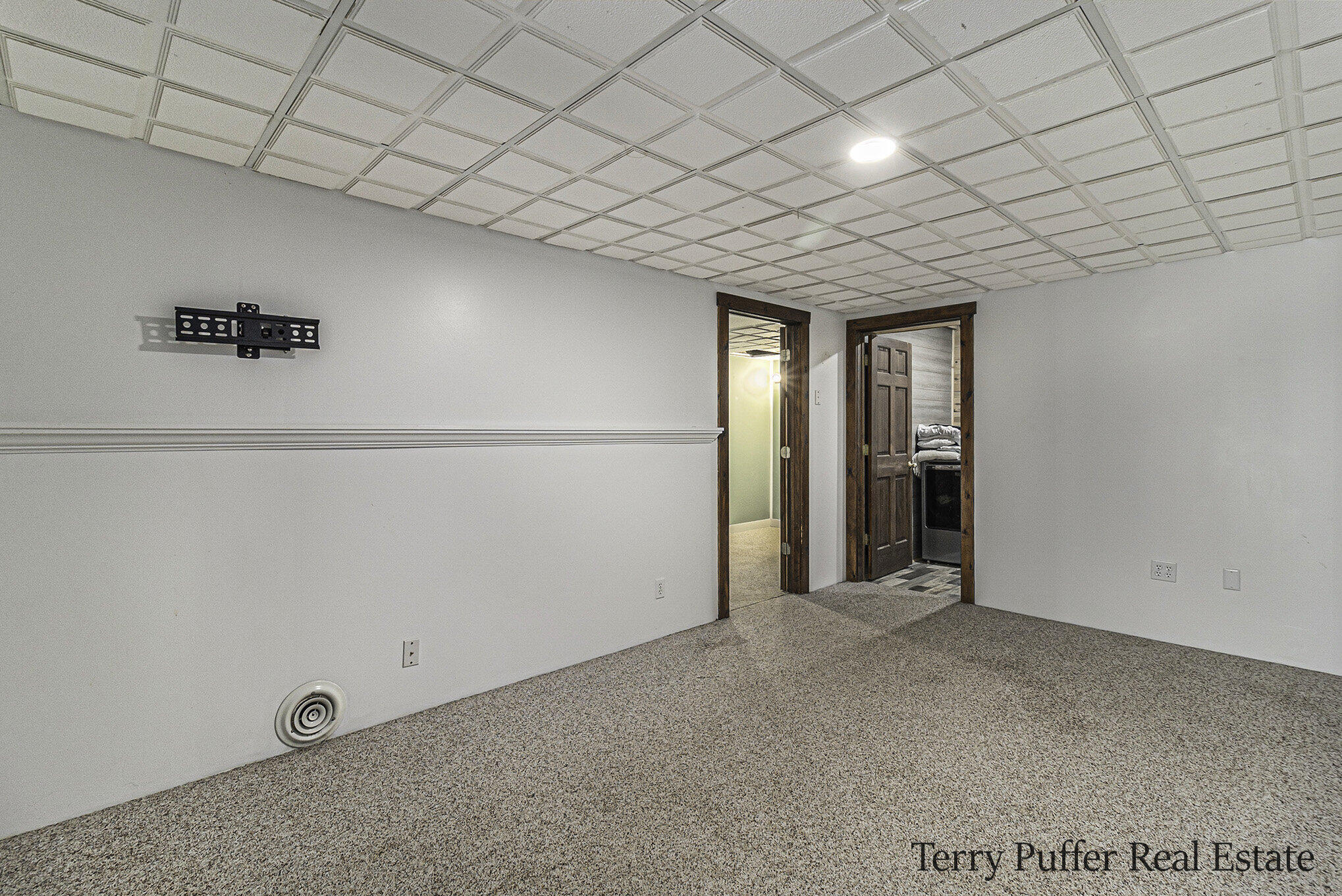 11580 Satterlee Road Lakeview, MI 48850 - Photo 27 of 43 075_625a0906_copy