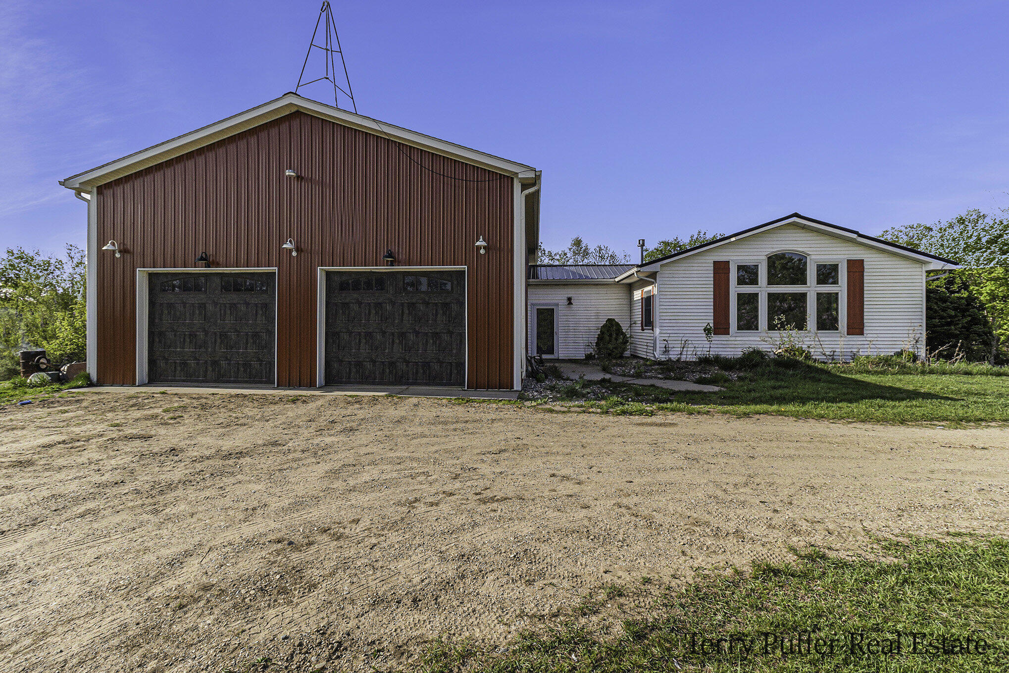 11580 Satterlee Road Lakeview, MI 48850 - Photo 36 of 43 051_625a0983_copy