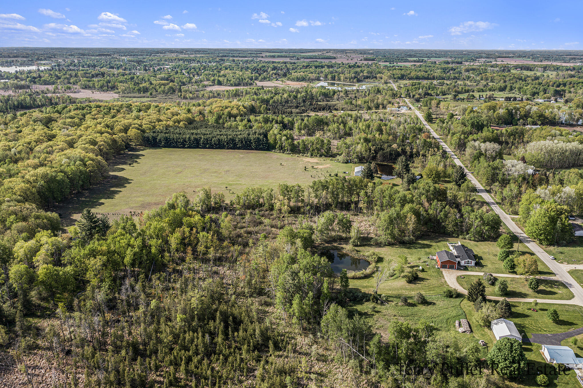 11580 Satterlee Road Lakeview, MI 48850 - Photo 37 of 43 DJI_0356 copy - Copy