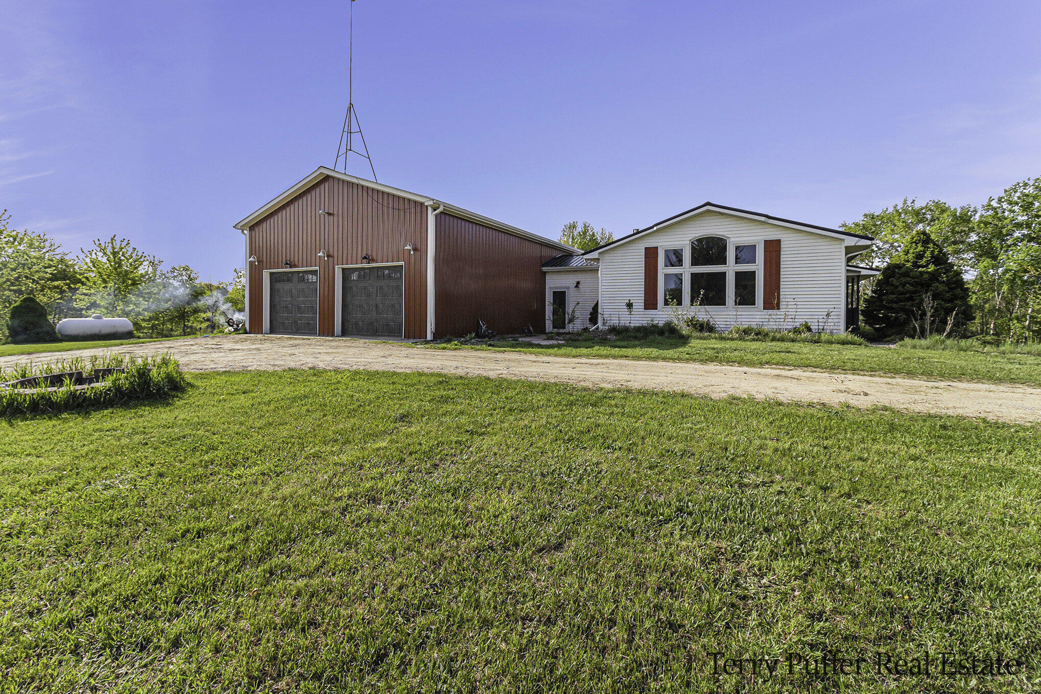 11580 Satterlee Road Lakeview, MI 48850 - Photo 38 of 43 047_625a0985_copy