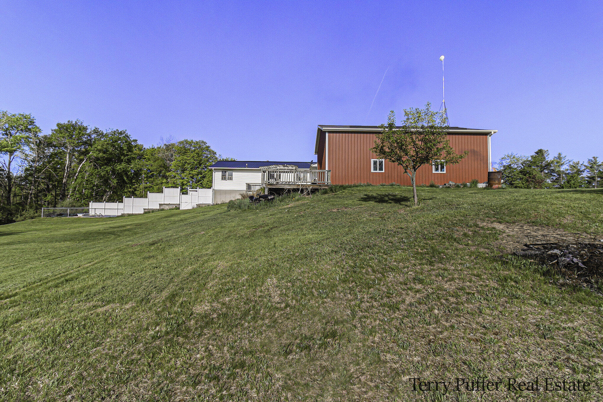11580 Satterlee Road Lakeview, MI 48850 - Photo 5 of 43 055_625a0966_copy