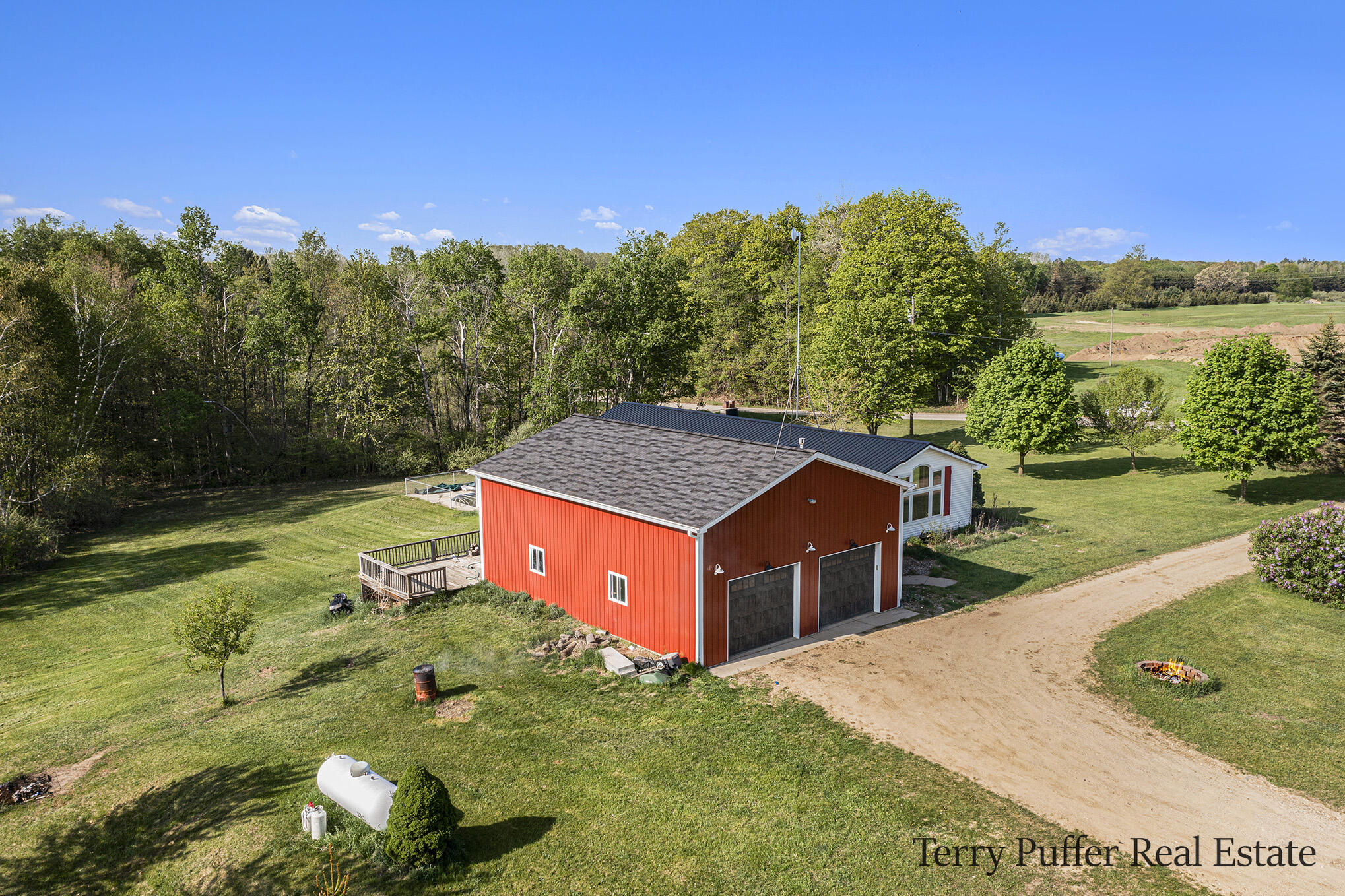 11580 Satterlee Road Lakeview, MI 48850 - Photo 6 of 43 DJI_0364 copy - Copy