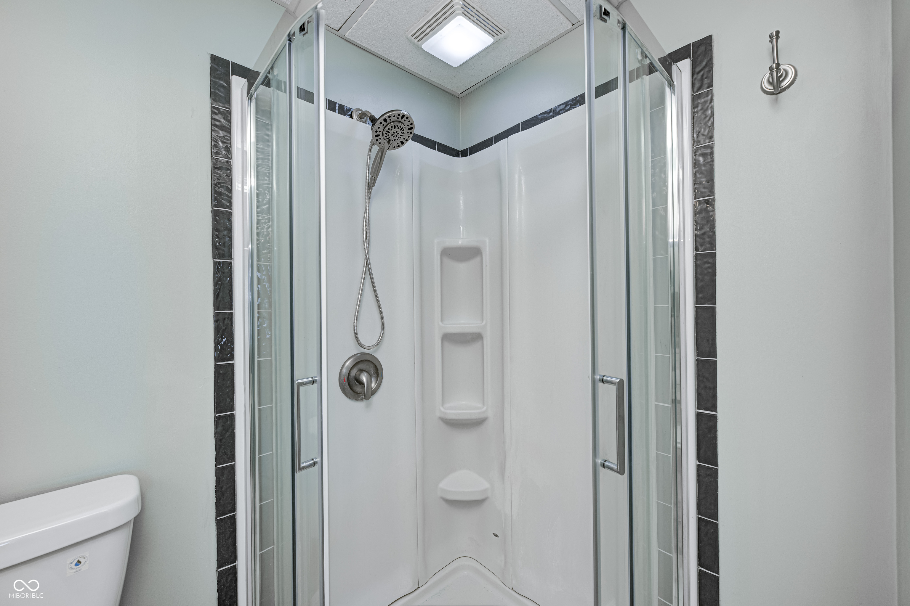 230 East 9th Street, Unit 401 Indianapolis, IN 46204 - Photo 16 of 20