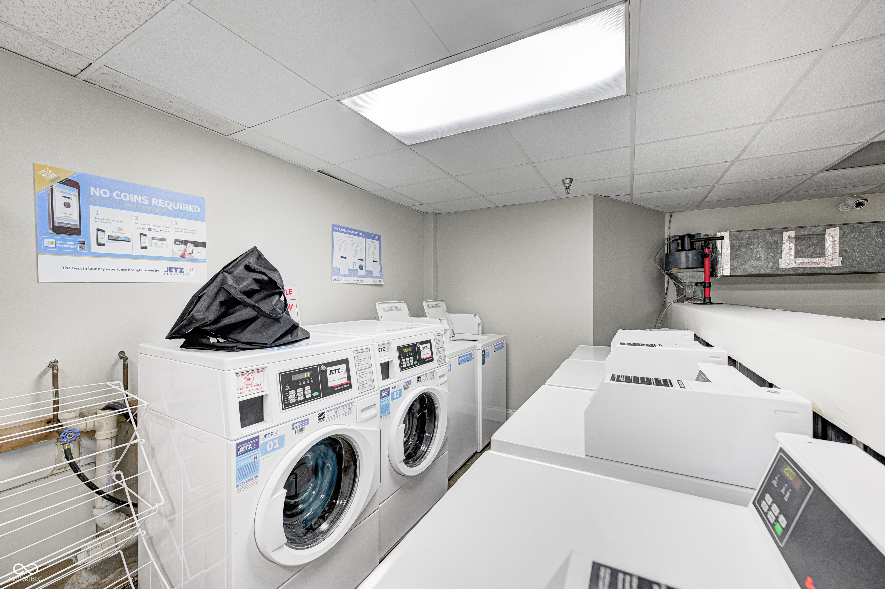 230 East 9th Street, Unit 401 Indianapolis, IN 46204 - Photo 19 of 20