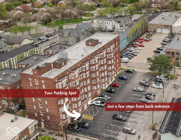 $1,400 | 230 East 9th Street, Unit 401, Indianapolis, IN 46204