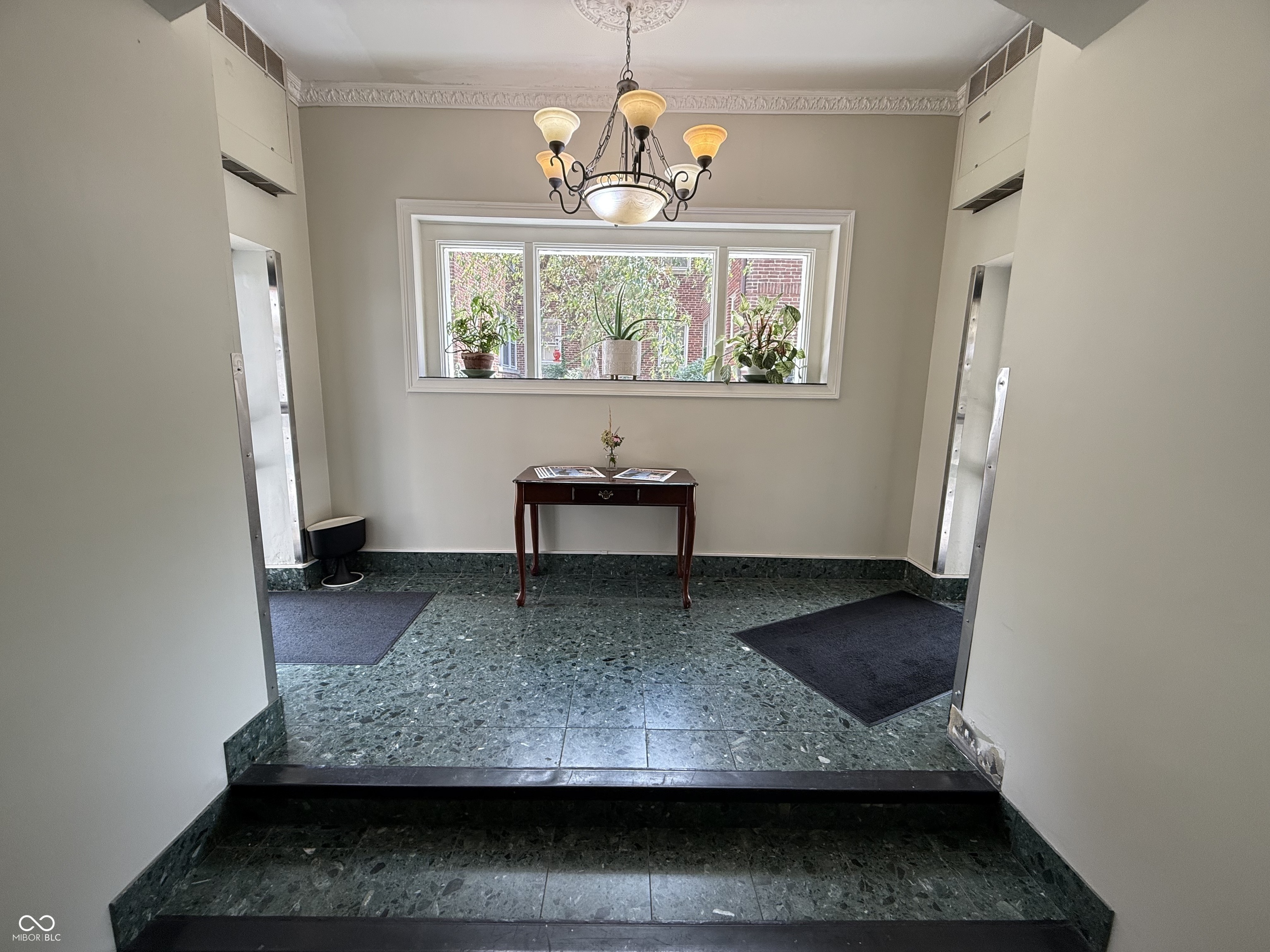 230 East 9th Street, Unit 401 Indianapolis, IN 46204 - Photo 3 of 20