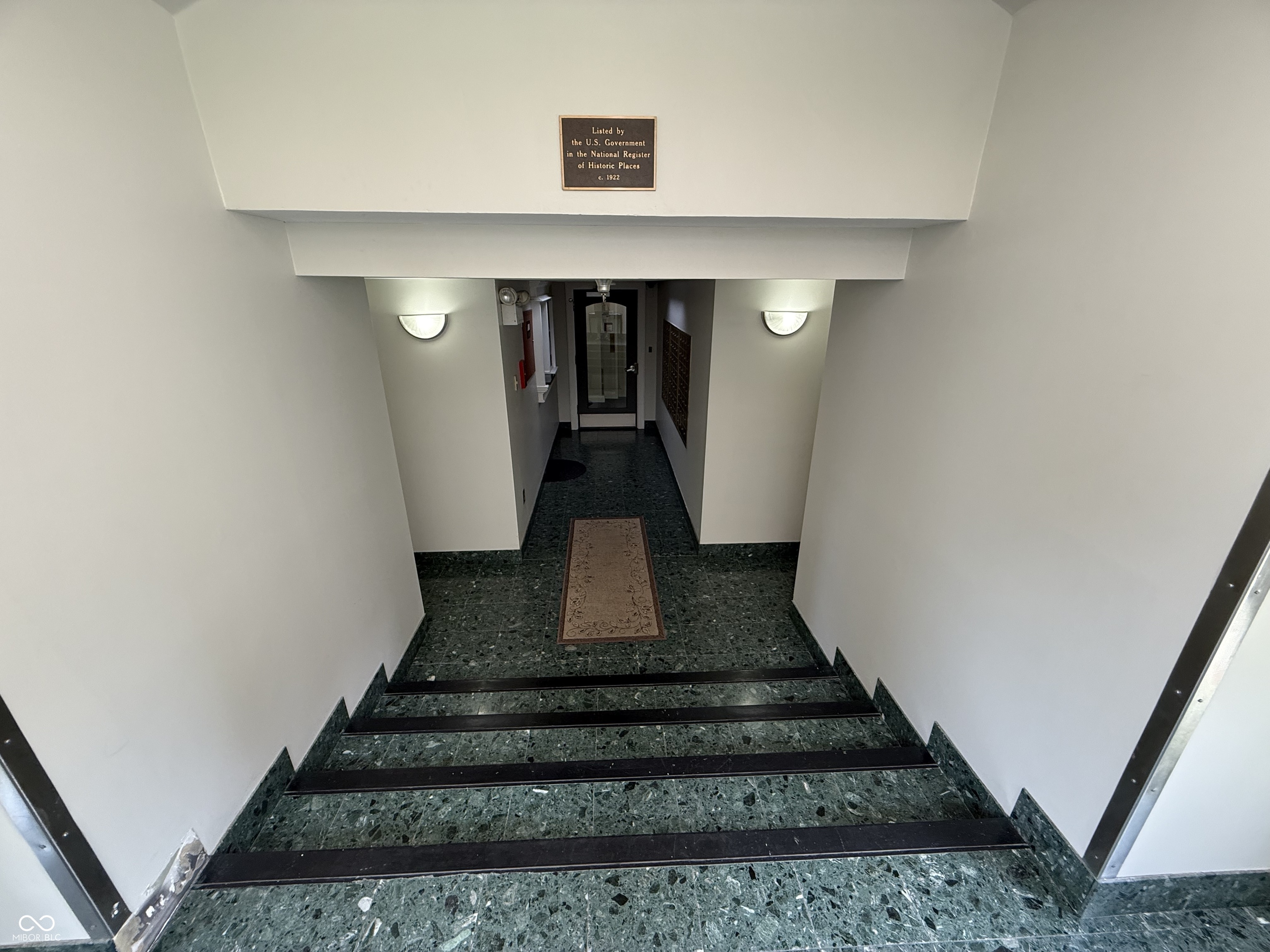 230 East 9th Street, Unit 401 Indianapolis, IN 46204 - Photo 4 of 20