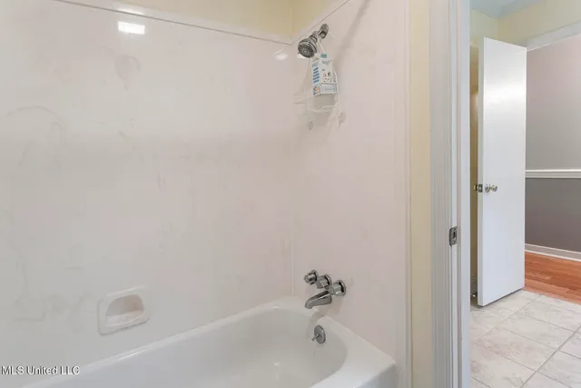 $175,000 | 1213 Foxhill Drive, Clinton, MS 39056