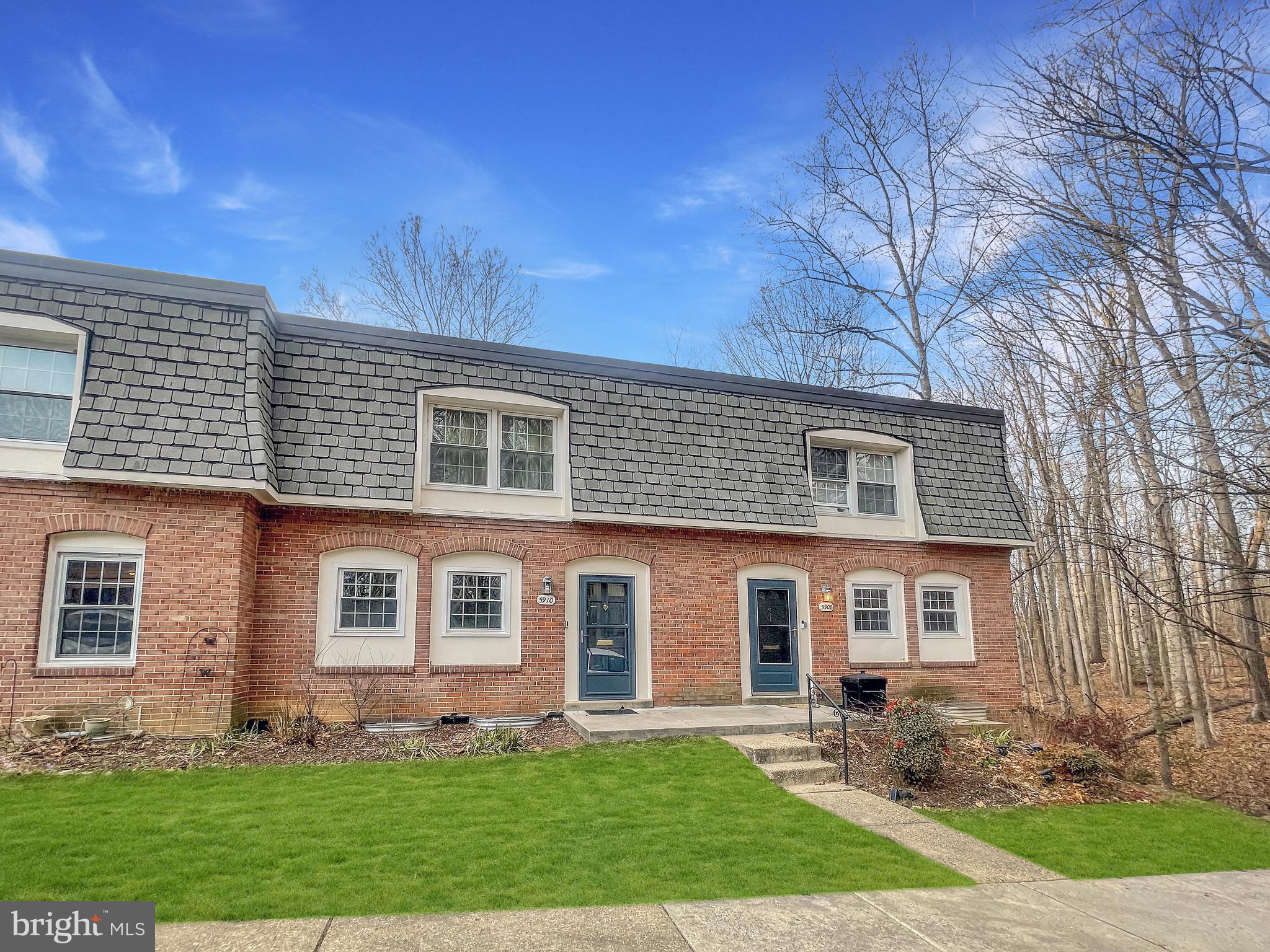 5910 Minutemen Road, Unit 294 Springfield, VA 22152 - Photo 1 of 34 Exterior Front