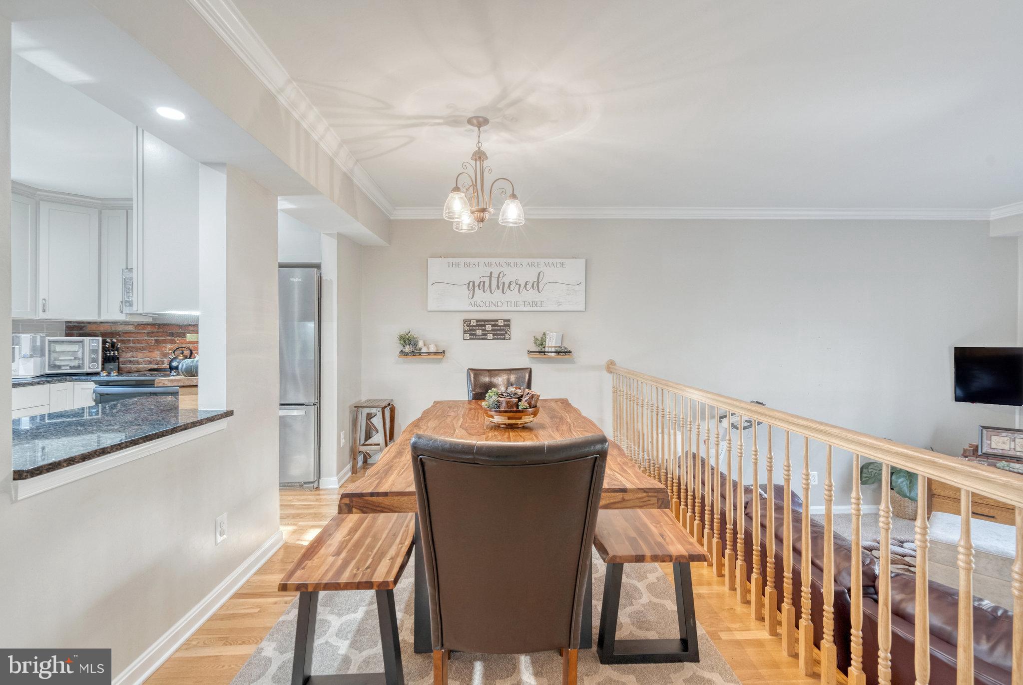 5910 Minutemen Road, Unit 294 Springfield, VA 22152 - Photo 10 of 34 Dining Room