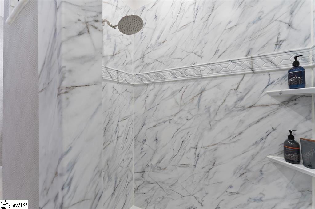 20 Layken Lane Simpsonville, SC 29680 - Photo 5 of 38