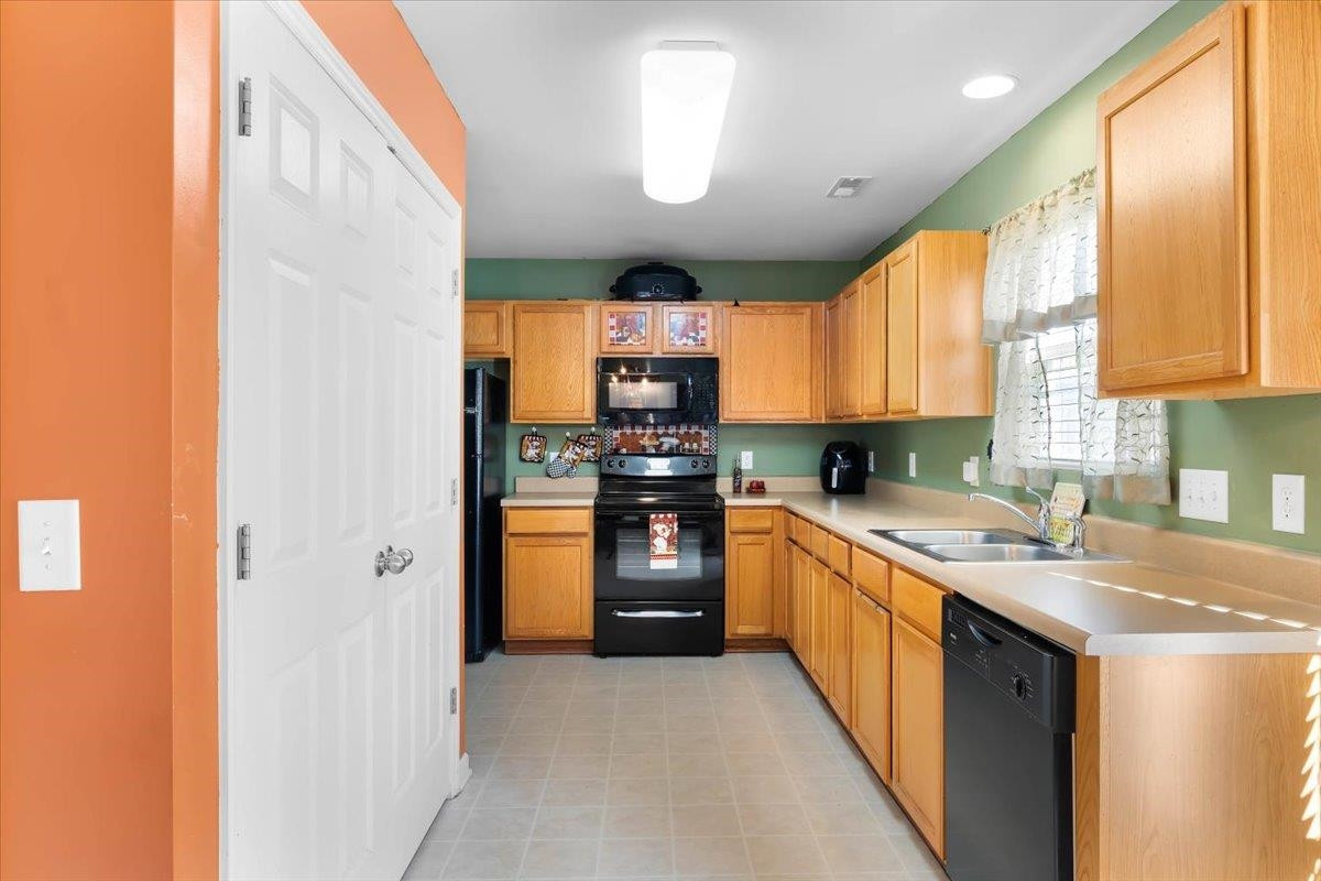 4262 Dalcross Road Raleigh, NC 27610 - Photo 11 of 27 Photo 11