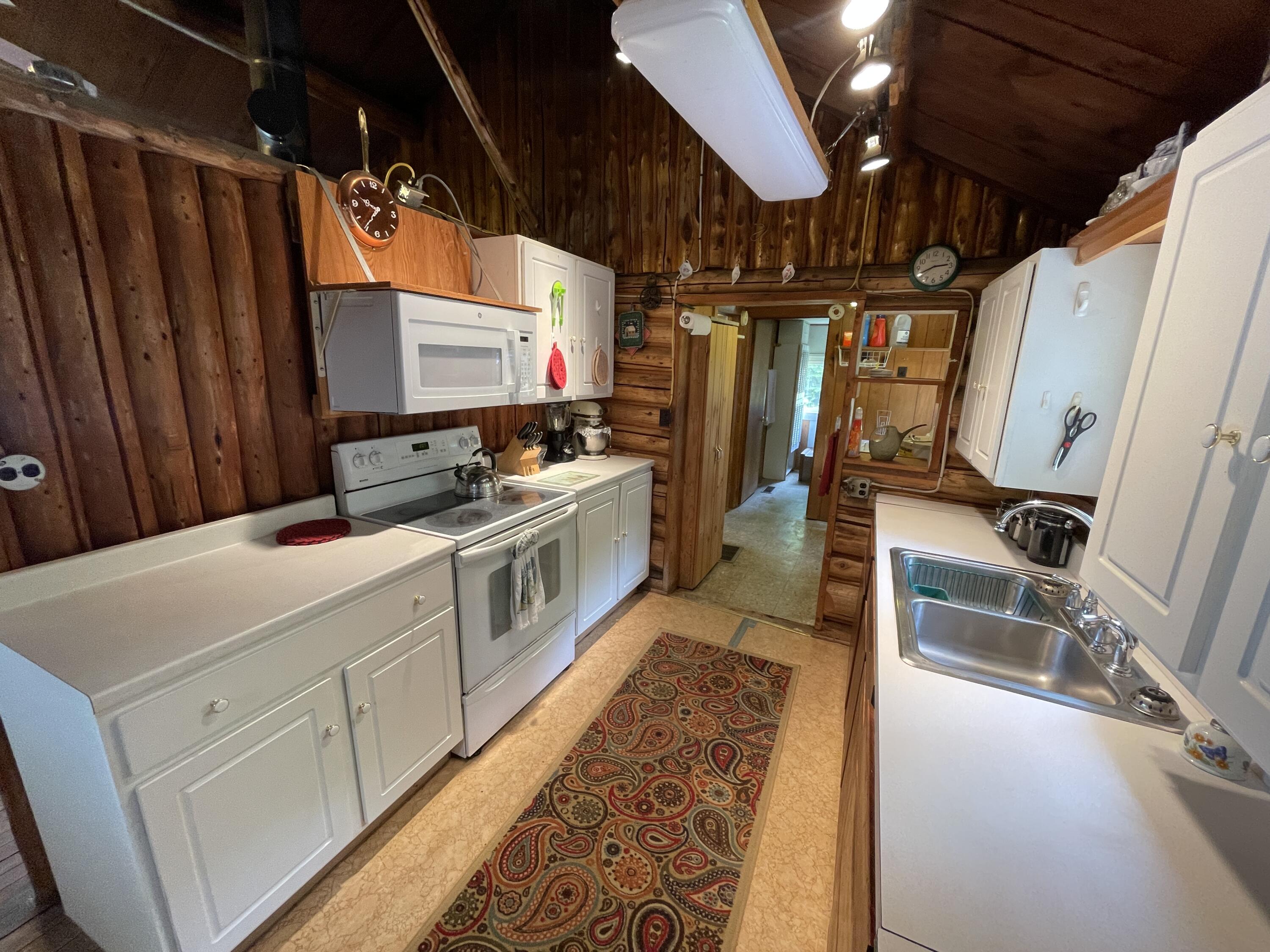 141 Sturtevant Pond Road Andover, ME 04216 - Photo 10 of 37 IMG_3531