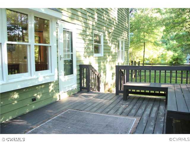 2406 Tanglebrook Road Midlothian, VA 23112 - Photo 20 of 24 a view of a balcony with furniture and wooden floor