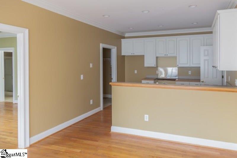301 Oxner Road Simpsonville, SC 29681 - Photo 9 of 28 Gallery Image 9