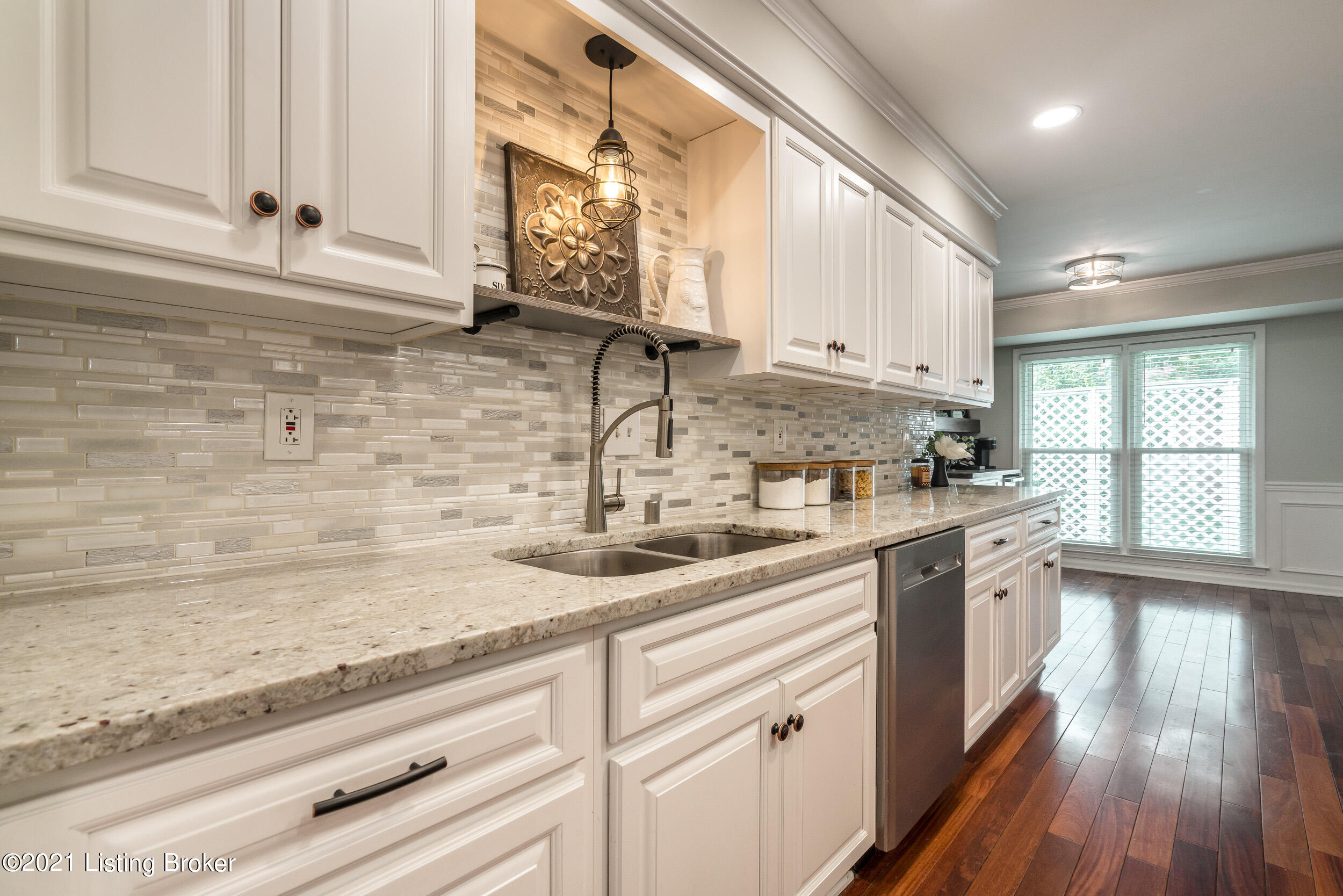 4718 Lowe Road Louisville, KY 40220 - Photo 22 of 63 4718 Lowe Road-22